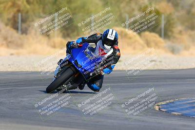 media/Jan-08-2022-SoCal Trackdays (Sat) [[1ec2777125]]/Turn 2 (150pm)/